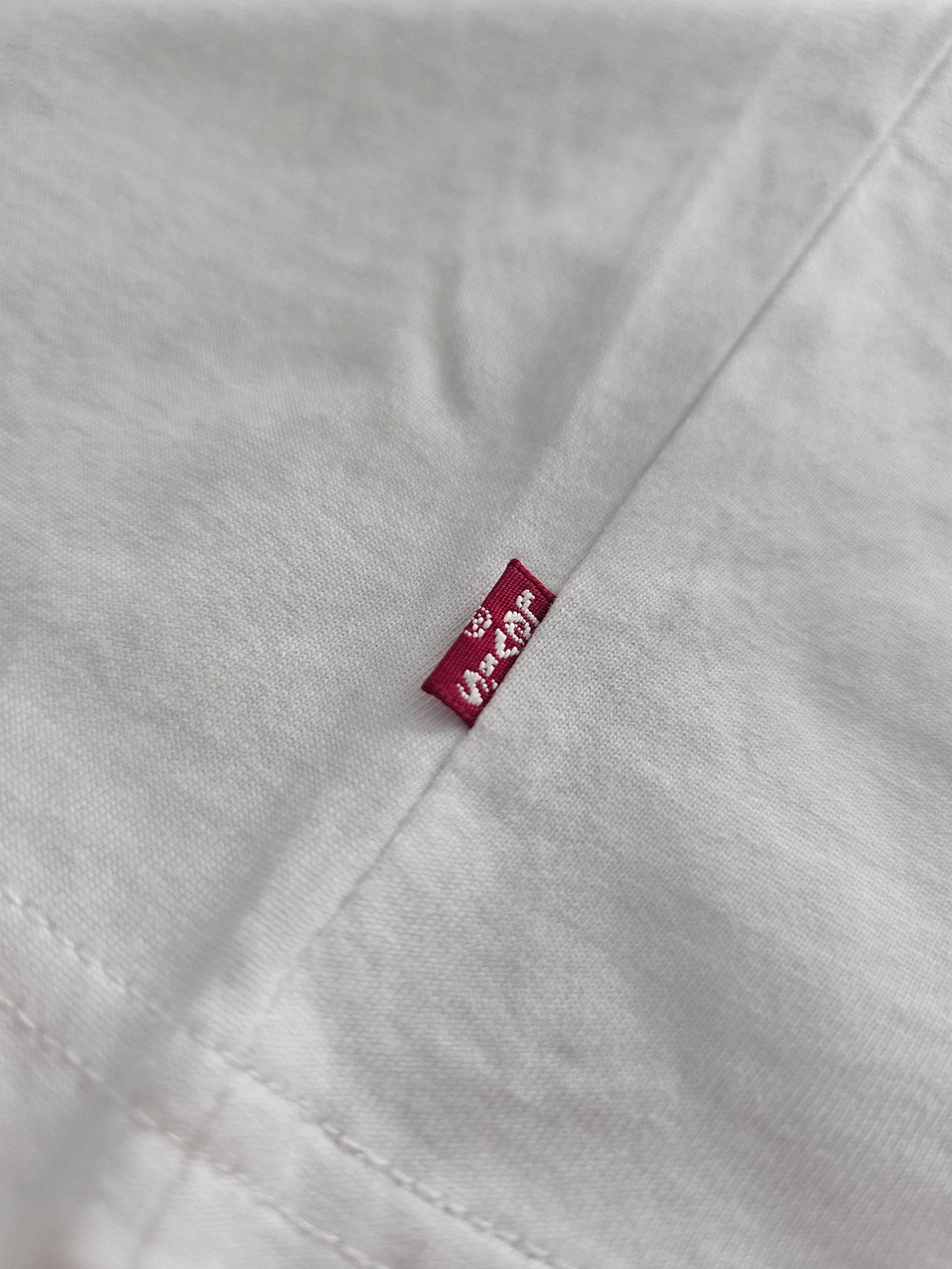 T-shirt Levi's neuf - taille L - 100% coton – photo 6